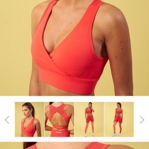 Nikki blackketter x gymshark sports bra coral